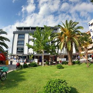 Avsa Extra Vagant Hotel